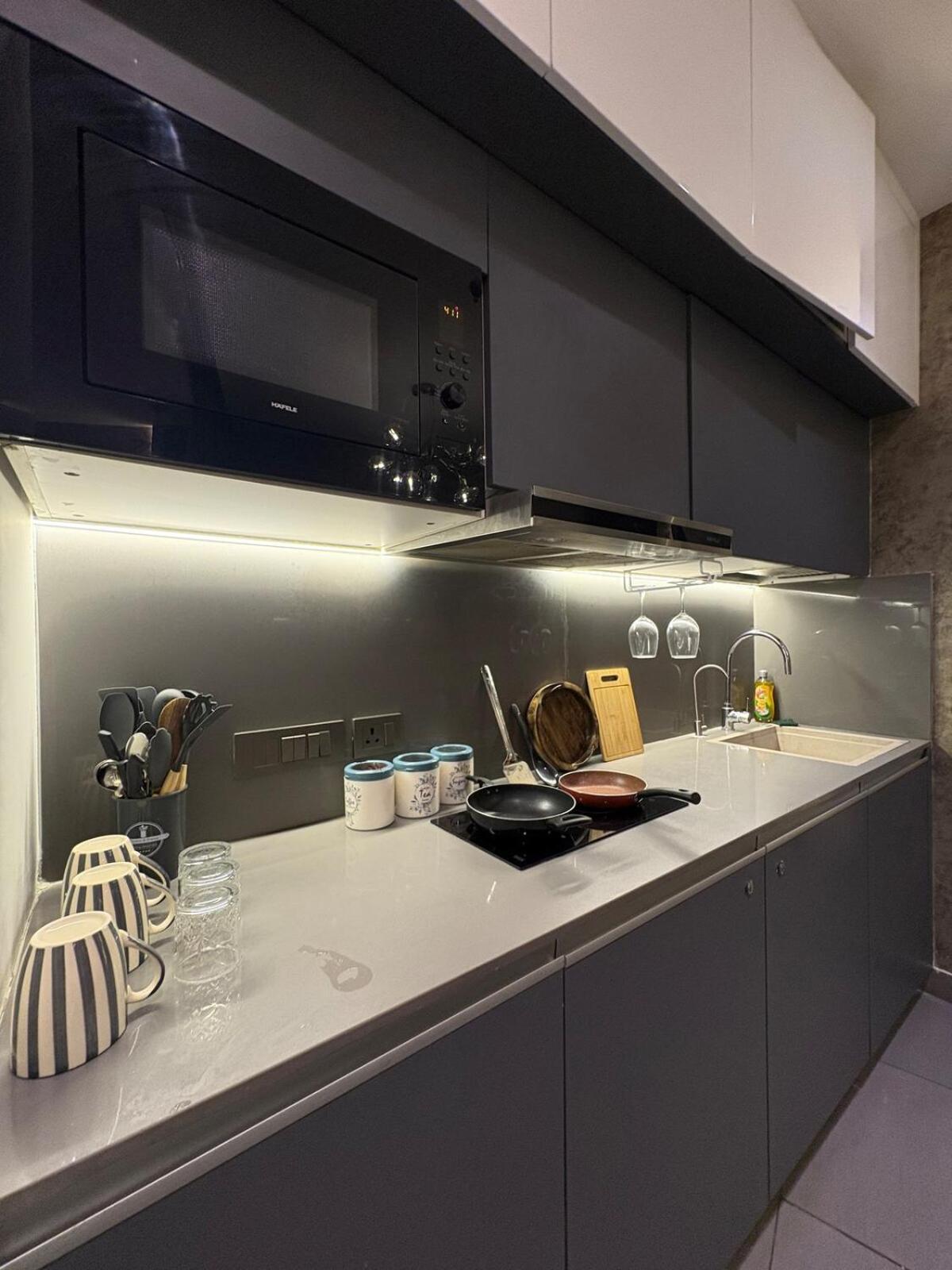 Luxury Lagoon By La Fausto * New Delhi